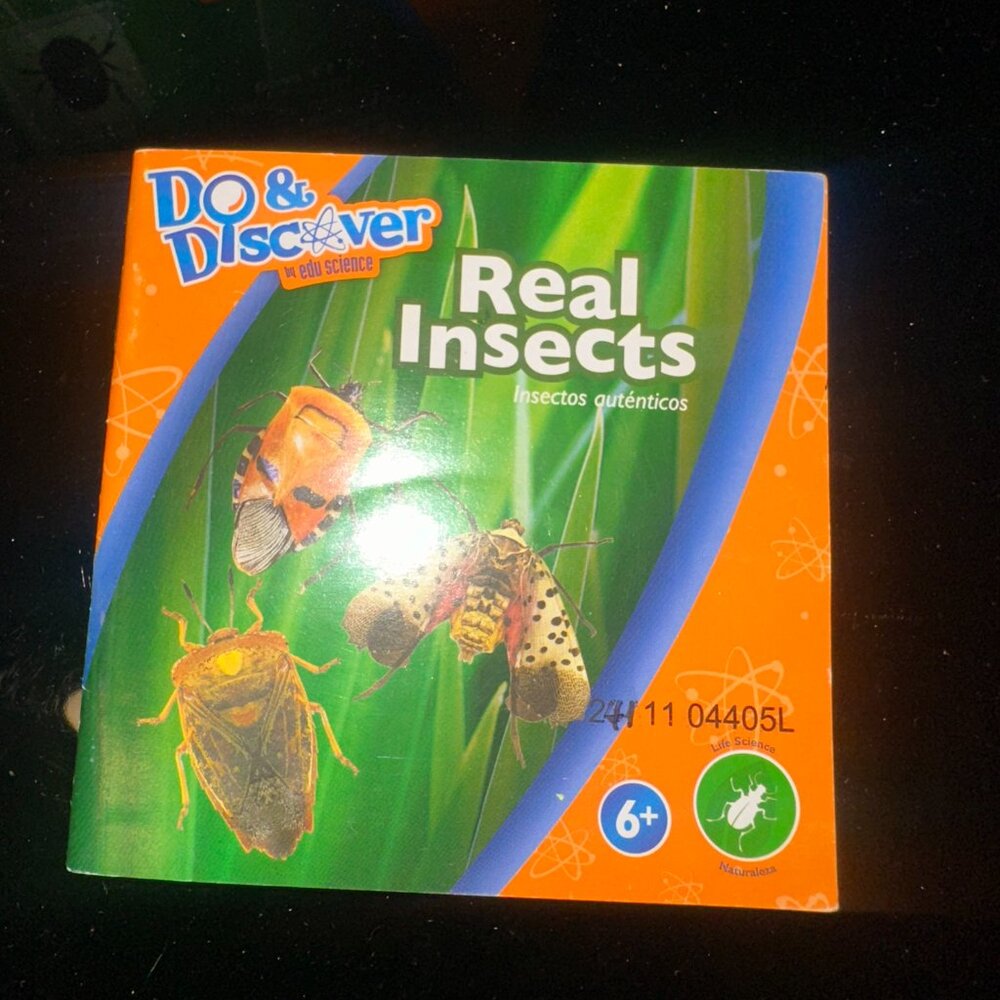 Do & Discover Real Insects Science Kit - Picture 3 of 3